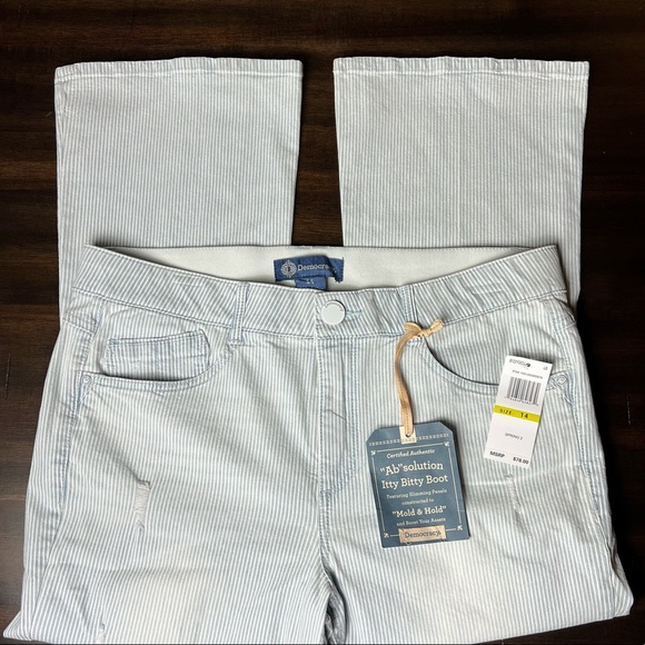 Democracy Pin striped Itty Bitty Boot Distressed Pant - Picture 11 of 13